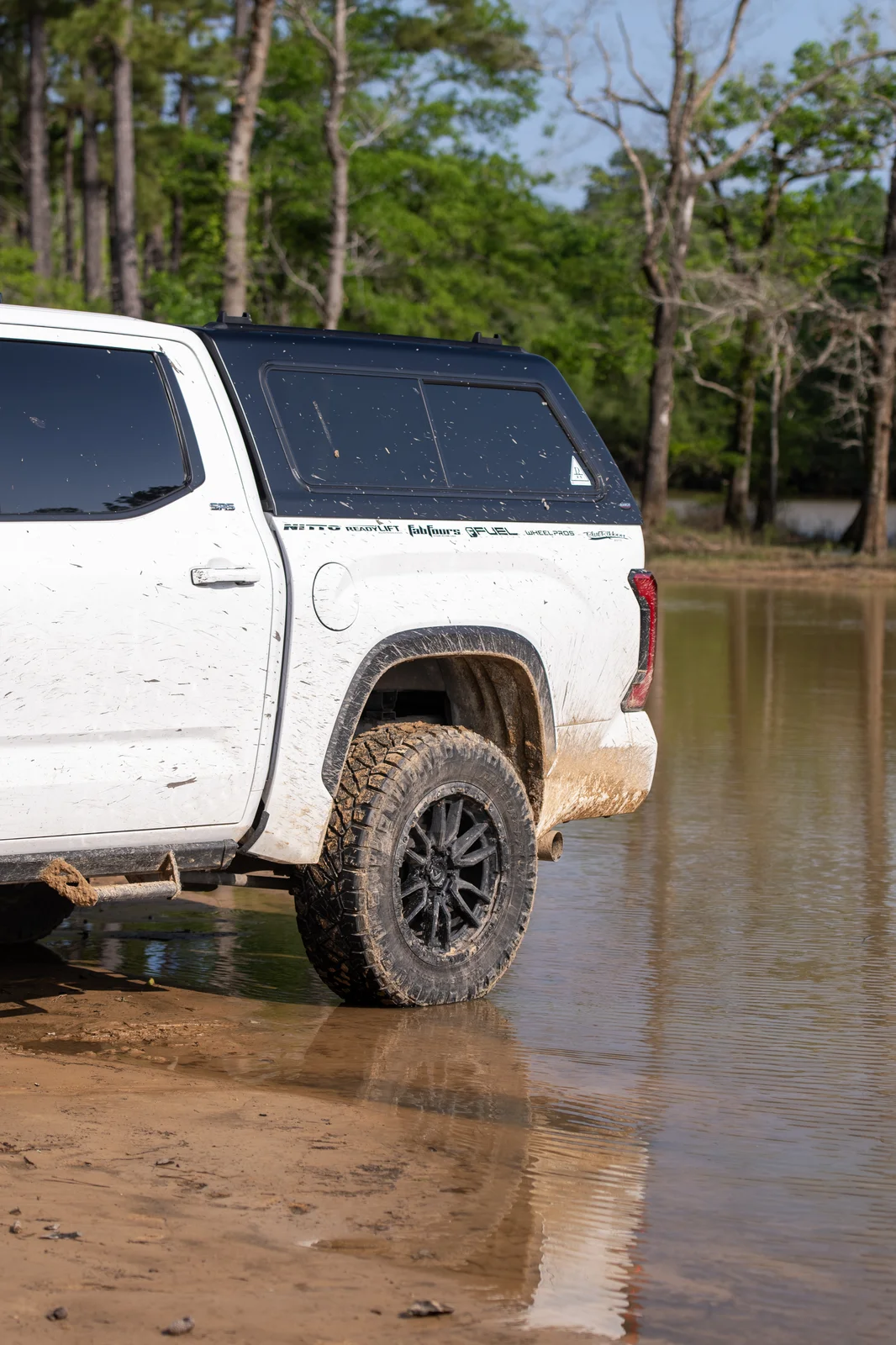 Venturous Ozark Overland Top on Toyota Tundra